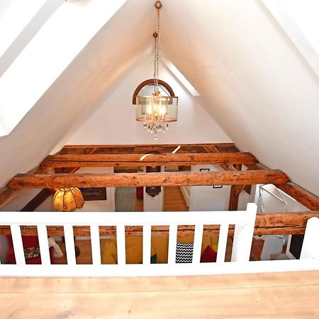 Romantic Apartment Under The Prague Castle 외부 사진