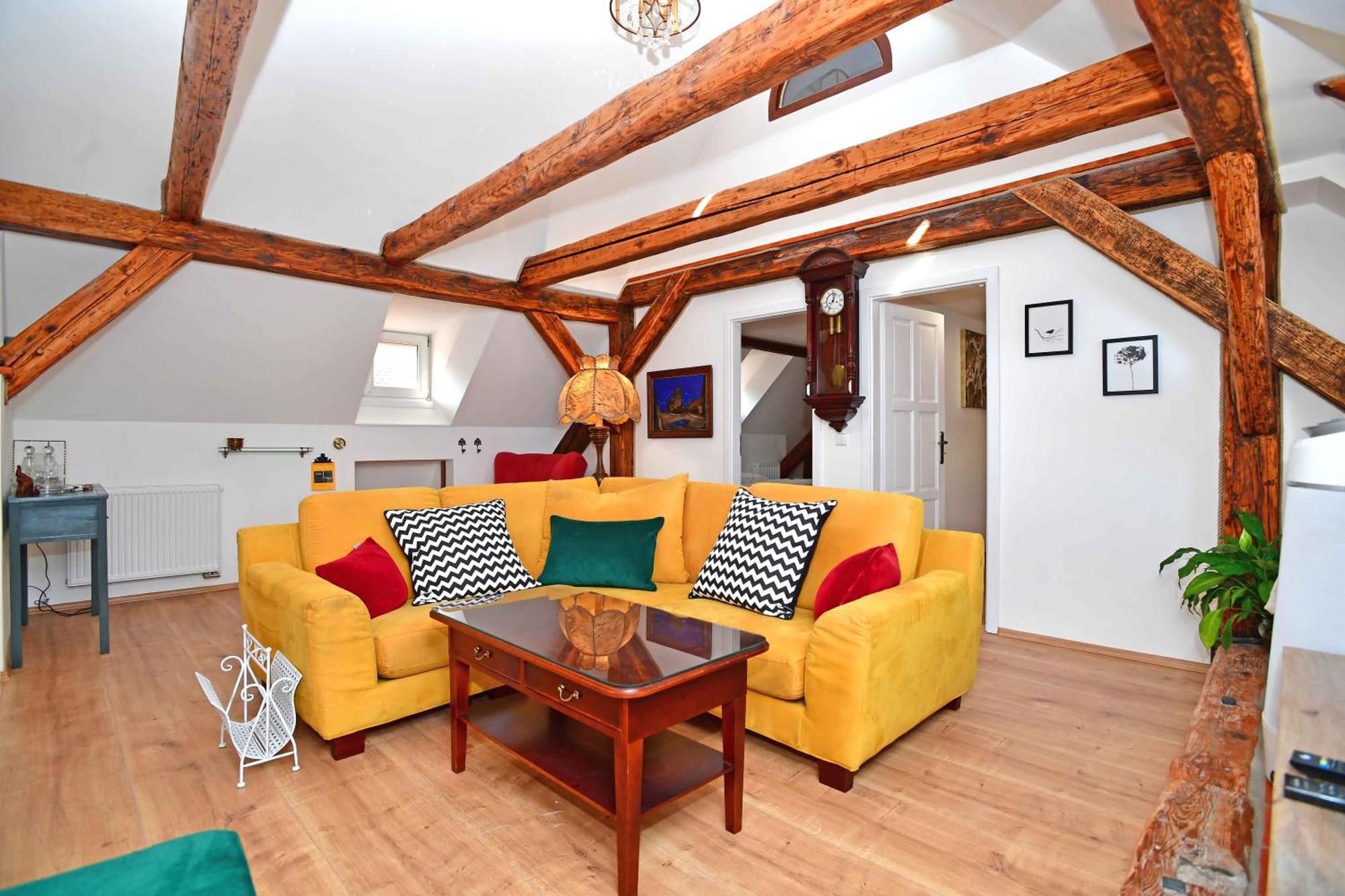 Romantic Apartment Under The Prague Castle 외부 사진